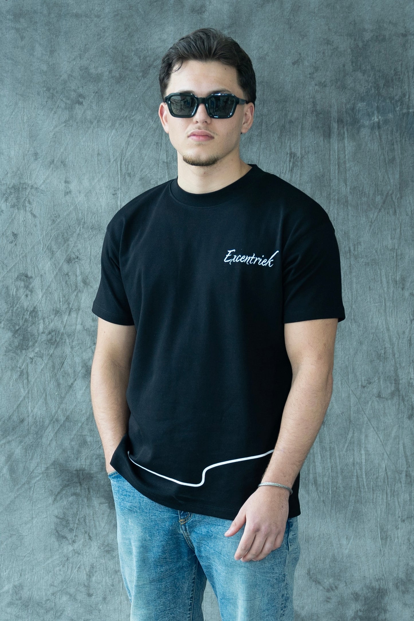 Excentriek Essential T-Shirt Deep black